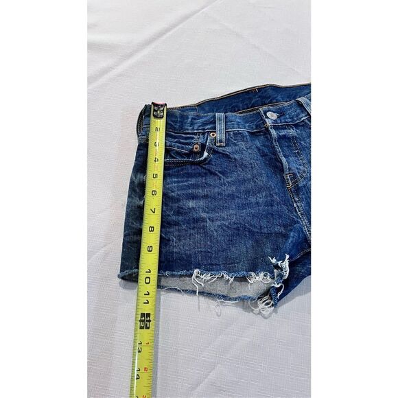 Levi's Women's Cutoff 501 Cotton Denim Jean Shorts Blue Dark Wash Size 24 - Picture 3 of 9